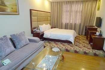 Zhengzhou Youna Hotel Huaihe Road Bagian luar foto